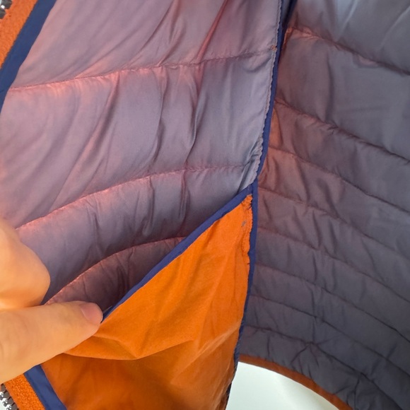 “Peter Millar” Men's Orange Quilted Vest - Picture 6 of 10